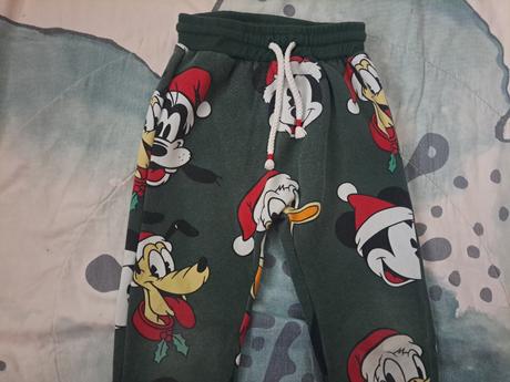 Tepláky vánoční mickey a kamarádi., 110