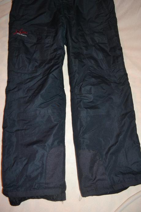 Kvalitní snowboardové,lyžařské kalhoty 152, 152