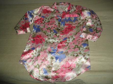 V top stavu župánek/noční úbor, vel. 38/40, m