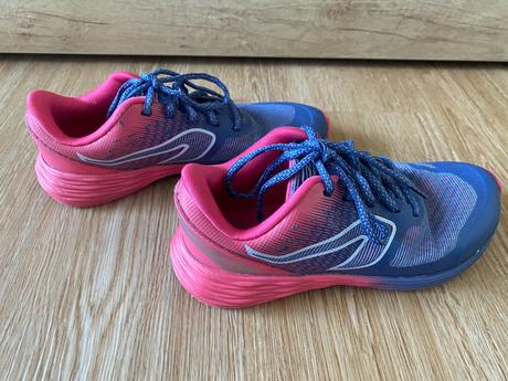 Dětské běžecké boty - decathlon - kiprun fast, vel, decathlon,33