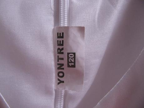 Společenské tylové šaty s okvětnímy lístky růží, 122