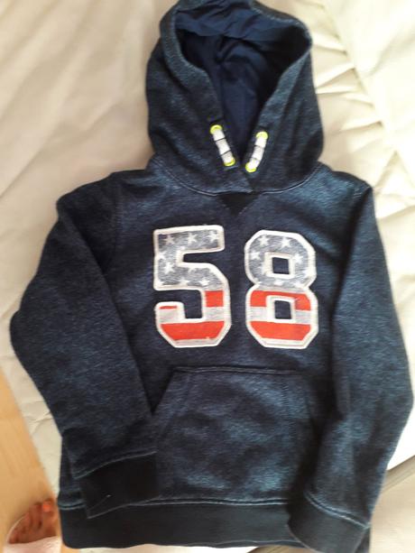 Mikina s čísly, h&m,110