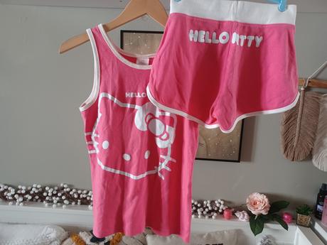Letní pyžamo hello kitty, h&m,170