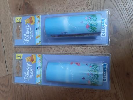 Samolepící tapeta.,