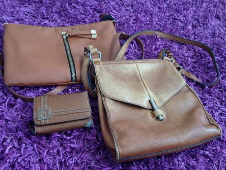 Sada 2 kabeliek a peňaženky, 