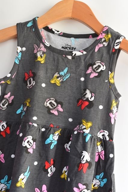 Šaty vel. 4 - 5 let, primark,110