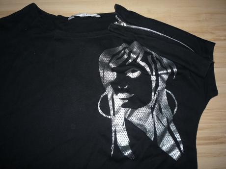 Černé triko se zipem na rameni, m