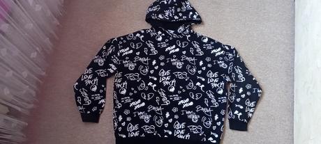 Mikina zn."fb sister" vel."s" i větší velikost, s