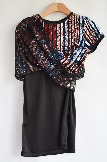 Šaty vel. 5 - 6 let, primark,116