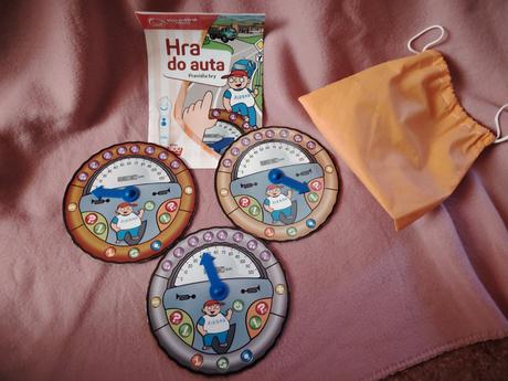 Kouzelné čtení - hra do auta,