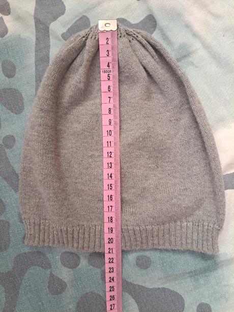 Čepice s flitry, takko,134