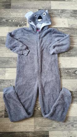 Overal panda neutrální, 152