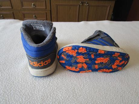 Velmi pěkné oteplené kotn. tenisky adidas, č. 22, adidas,22