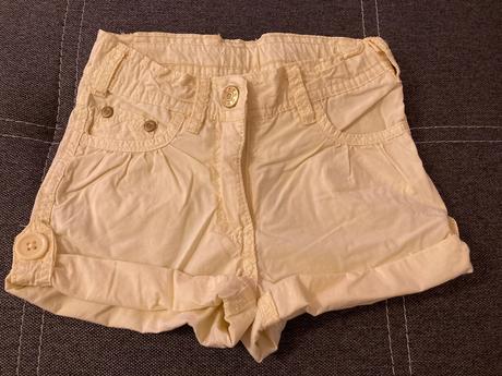 Šortky 98/104, lupilu,98