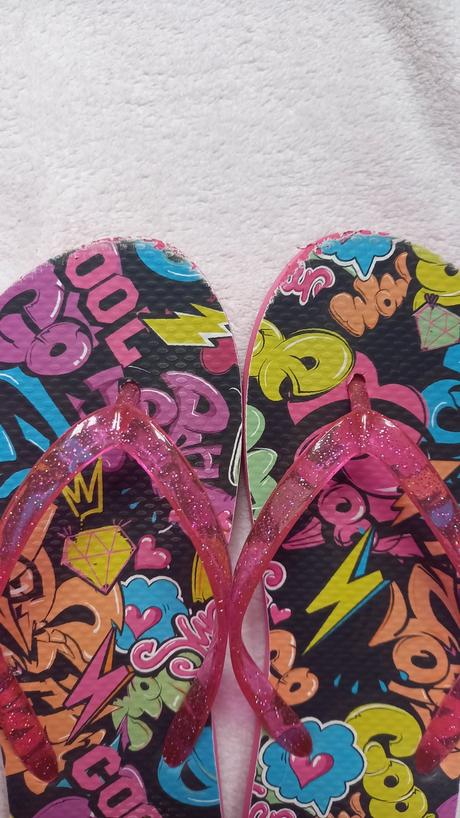 Parádní žabky, 35