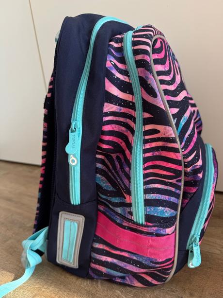 Dívčí školní batoh, aktovka topgal, zebra kimi,
