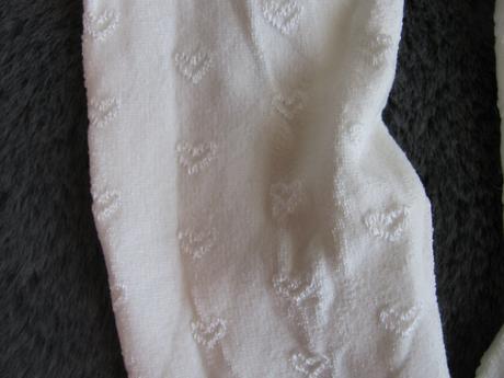 Smetanově bílé punčocháče se vzorečkem, 146