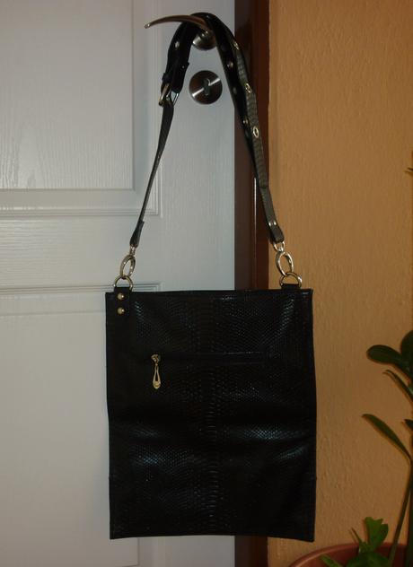 Černá kabelka / crossbody s krystalky swarovski, 