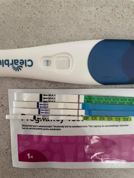 Testování těhotenství po 9 dnech zpoždění. Zkušenosti?
