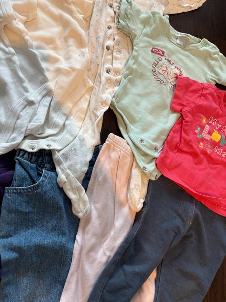 Balíček oblečení 3-6 měsíců, 68–80