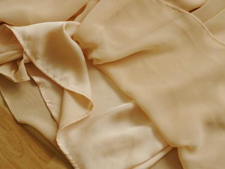 Saty telove barvy vel. 34 spotlight, 34