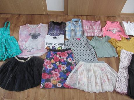 Balík oblečení na holku vel. 9-10 let, 140–152