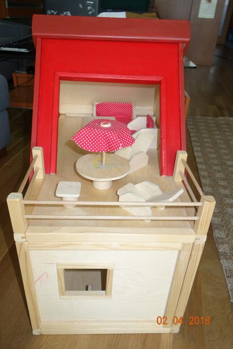 Domeček pro panenky, 
