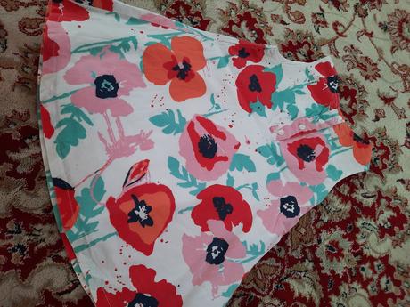 Šaty s vlčími máky, george,98