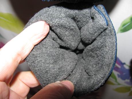 Zimní tmavě modrá kombinéza s kapucí a návleky, 68