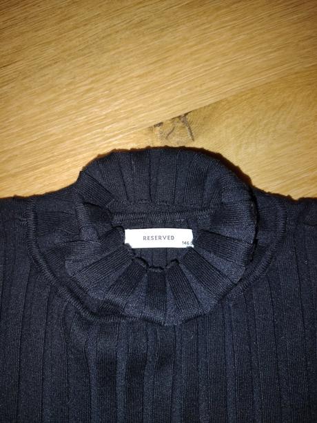 Dívčí černý žebrovaný svetr/rolák reserved 146, reserved,146