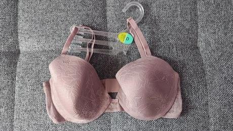 Podprsenka dámská 75d, primark,75d