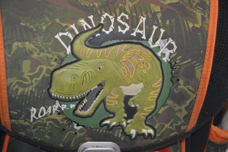 Školní aktovka belmil s dinosaurem věk 6 - 10let, 