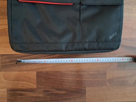 Nova taška na notebook thinkpad, 