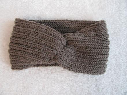 Dámská, dívčí hnědá čelenka na zimu, 58