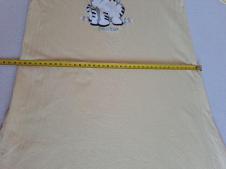 Dívčí noční košilka, vel. 152, 152