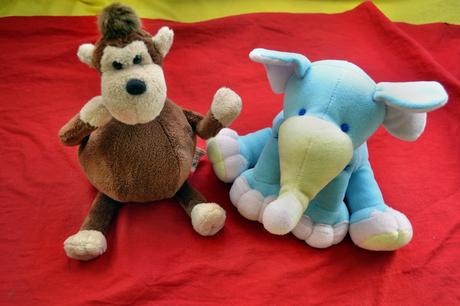 2x plyšové zvířátko,25cm, 