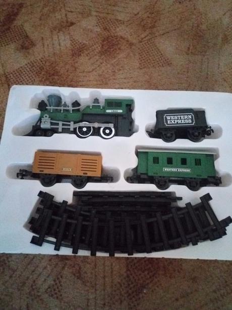 Masinka a koleje sviti a houka, 