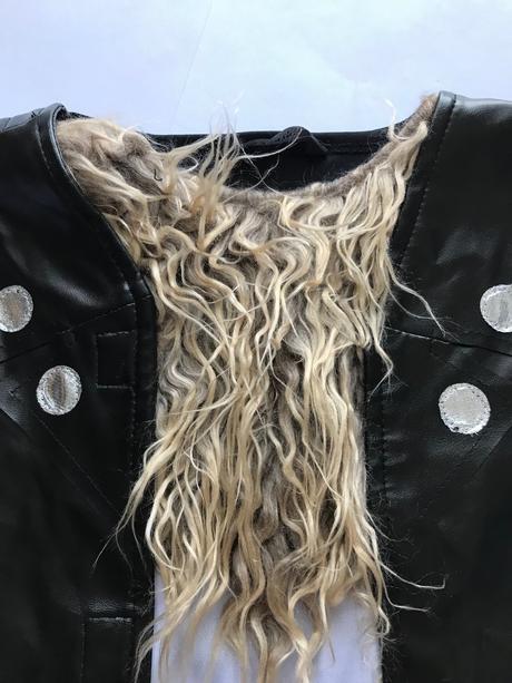 Ob/kostým - v.5/6 let, 