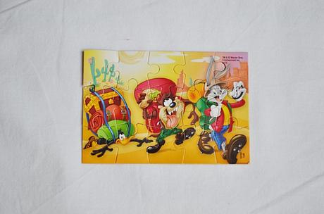 Puzzle z kinder vajíček,