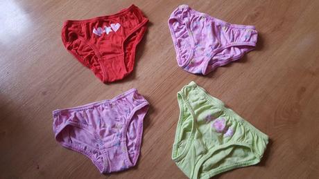 Kalhotky zn. tup tup č.671, tup tup,104