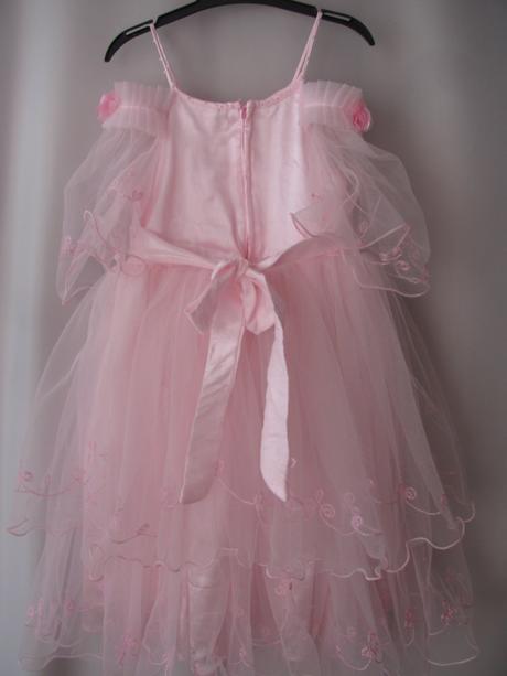 Společenské tylové růžové šaty, 98