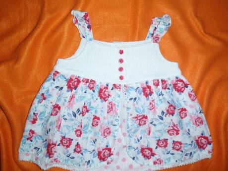 Hodně zajímavá růžičková tunika, girl2girl,98