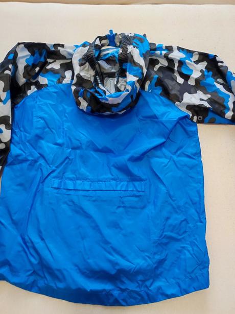 Nepromokavá bunda na kolo 152-158, 152