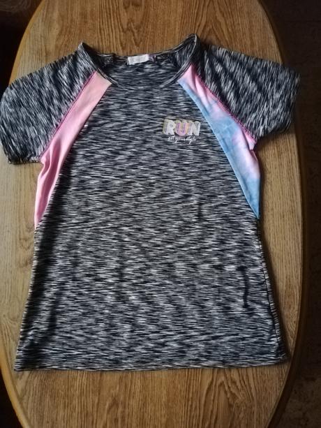 Tričko dívčí sportovní, vel. 146, zn. kugo., kugo,146