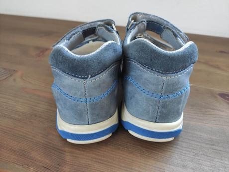 Sandále, d.d.step,33