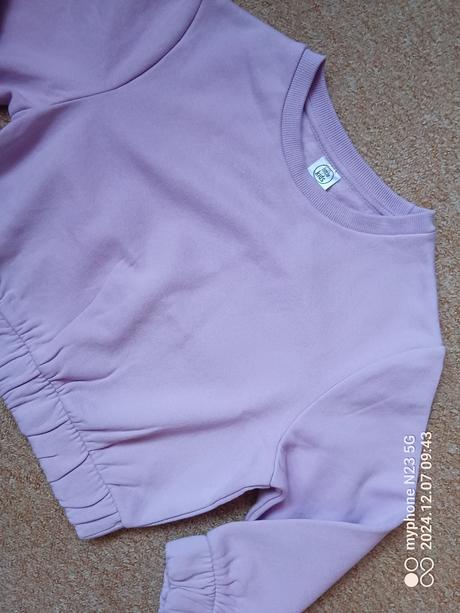 Crop-top mikina zn."little kids" vel."122", 122