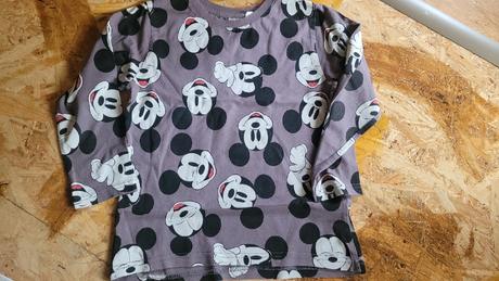 Trička s dlouhým rukávem a tepláky, 110