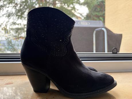 Marco tozzi polokozacky cerne vyteplene 37, marco tozzi,37