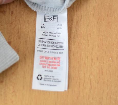 Mikina vel. 4 - 5 let, f&f,110