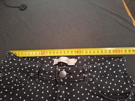 Dívčí kraťasy značky clockhouse, vel. 34., clockhouse,xs